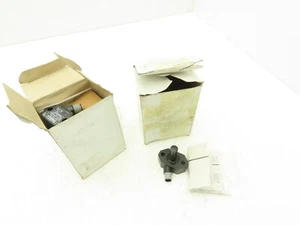 Namco EE210-61304 Cilindro Interruptor de Proximidad Cilindro 1.25" 10-30VDC Lote de 2 - Imagen 1 de 8