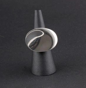 Georg Jensen Sterling Ring # 187. Silver. Serenity. Design: Vivianna Torun. NEW! - Picture 1 of 6