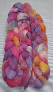 Fine Wool Combed Top Roving Spinning Handpainted Dyed Felt USA NWT Girlie - Picture 1 of 1