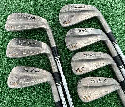 Juego de hierro Cleveland 588•MB EMITIDO POR GIRA 4-PW rígido crudo PLUS KBS TOUR 130 acero MRH Foto 1 de 4