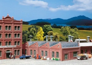 N Scale Buildings - 222203 - 2 factory buildings - Kit - Picture 1 of 3