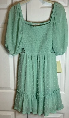 Live To Be Spoiled La Mamba Mint Green Short Sleeve Dress Cutouts Medium New - Image 1 of 4