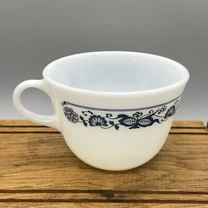Pyrex Vintage Corning Spring Blossom Crazy Daisy Corelle Coffee Cup Mug Green - Picture 1 of 6