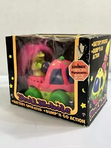 Seltener Vintage Kunststoff Troll Mobile Bump-n-Go SIEHE VIDEO Batteriebetriebenes Auto Neu - Bild 1 von 9