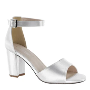 Dyeables Amaya Women's Sandal - Picture 1 of 1