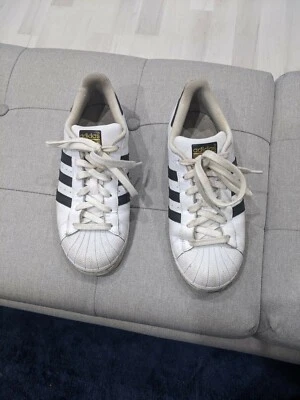 Adidas Superstar Sneakers Shoes Sz 5.5 White Black Pre-Owned - Image 1 of 4