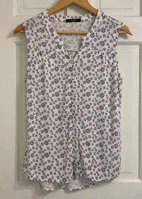 Camisa sin mangas Max Jeans túnica abotonada cuello en V blanca con estampado azul talla S Foto 1 de 4
