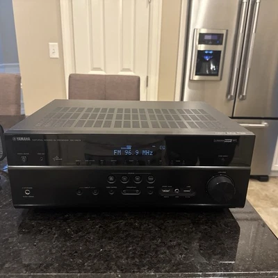 Yamaha RX-V673 7.2 Channel A/V Receiver - Black - Image 1 of 4