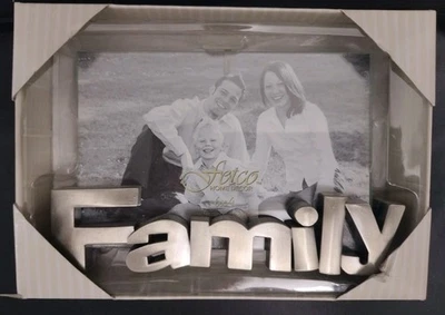 FETCO Home Decor 4" x 6" Pewter Picture Photo Frame  "FAMILY" Theme NEW - Image 1 of 4