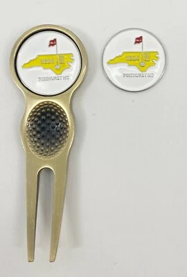 2024 年美国公开赛高尔夫 Divot 维修工具青铜 Pinehurst 号 2 球标 [2] 全新 — 第 1/2 张图片
