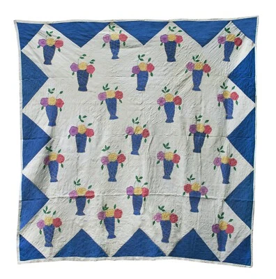 Антикварное аппликационное одеяло, цветочные корзины, 80 x 78 дюймов - Изображение 1 из 4