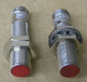 (2) BAUMER IFRM-12N3701/S14L INDUCTIVE SENSORS IFRM12N3701/S14L - Picture 1 of 1