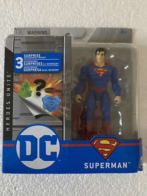 Figura de acción DC Superman 4” 3 accesorios sorpresa sellada nueva Foto 1 de 2