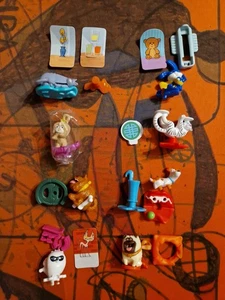 THE SECRET OF LIFE PETS 2 2019 Kinder Sureprice COMPLETE SET 8 FIGURES + PAPERS - Picture 1 of 4