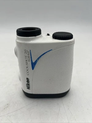 Telêmetro de golfe a laser Nikon Coolshot 20 GII com estojo - Imagem 1 de 3