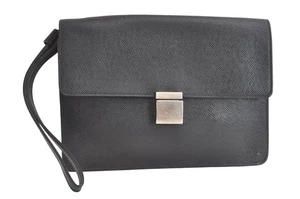 Authentic Louis Vuitton Taiga Selenga Clutch Hand Bag Black M30782 LV 2633N - Picture 1 of 10