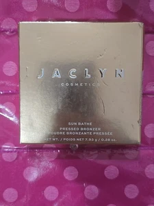Jaclyn Cosmetics - Sun Bathe Pressed Bronzer - "BIRTHDAY SUIT" - New In Box - Picture 1 of 7