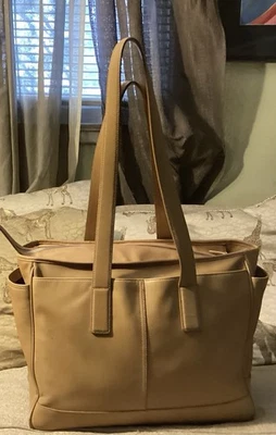 COACH NWT # 5098 LEATHER DIAPER BAG WITH CHANGING PAD AND TAG. NEVER USED SFH PF - Image 1 of 4