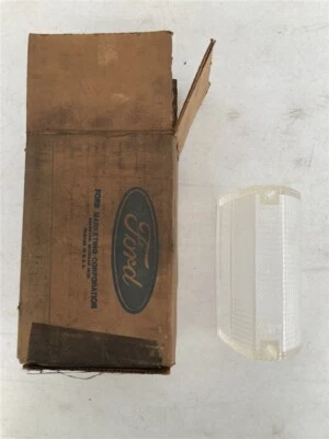 Объектив парковочного фонаря OEM 1970 Mercury Monterey LH (DOMY-13208-B) - Изображение 1 из 4