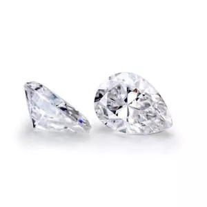 Moissanite sfusa taglio pera vera gemma-pietra 8mmx12mm, certificato GRA 4,5ct. - Foto 1 di 15