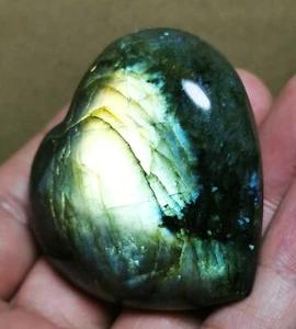 Polished Nice Rainbow Blue Flash Labradorite Spectrolite Heart Reiki Stone - Picture 1 of 12