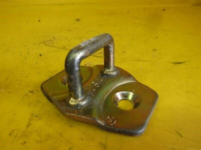 2000-2005 Dodge Neon 2.0L OEM door latch striker 00 01 02 03 04 05 - Image 1 of 3