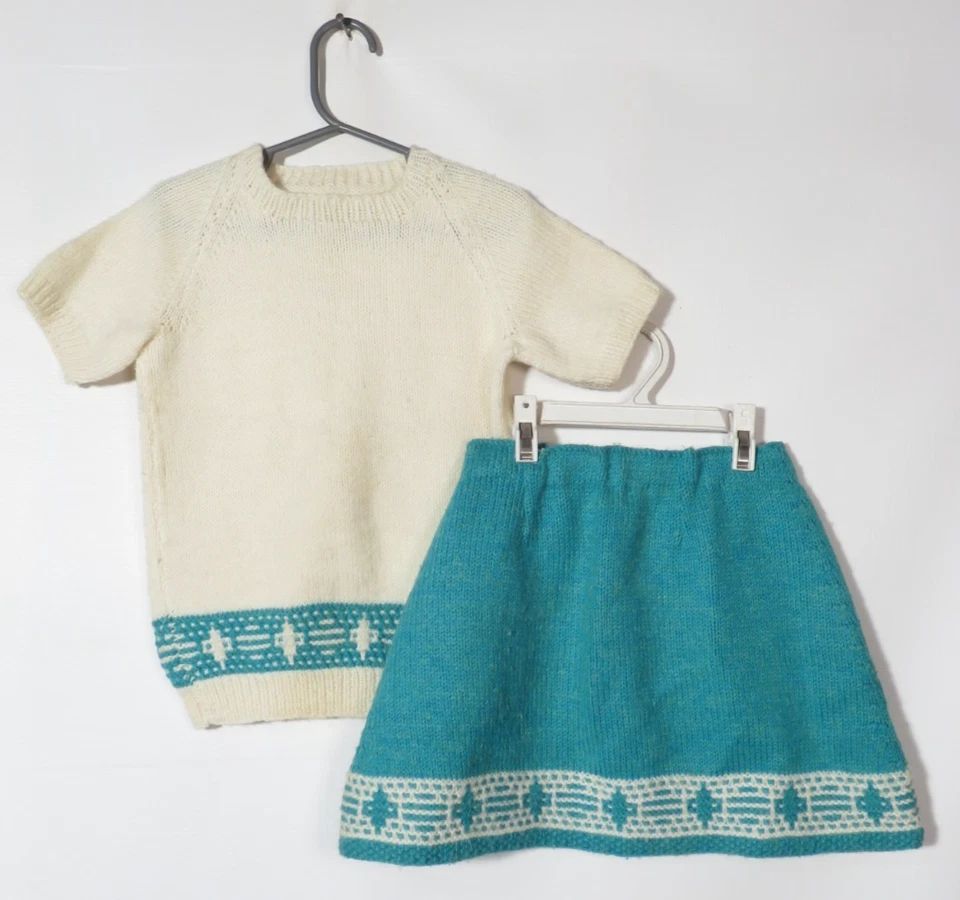 Vintage Kids Traditional Swedish Wool Hand Knit 2 Piece Skirt Set Size 6 - Image 1 of 4