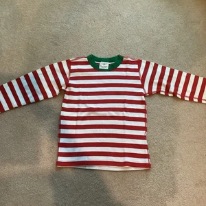 HANNA ANDERSSON GESTREIFTES LANGARM PYJAMA OBERTEIL NUR, 140,9-11, ROT/WEISS/GRÜN - Bild 1 von 2