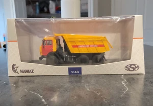 Kamaz 65115 Dump Truck SSM1210 - Start Scale Models - 1/43 - Picture 1 of 5