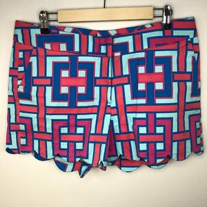 Crown & Ivy Petite Deometric Design Women's Scalloped Shorts 12P - Picture 1 of 3