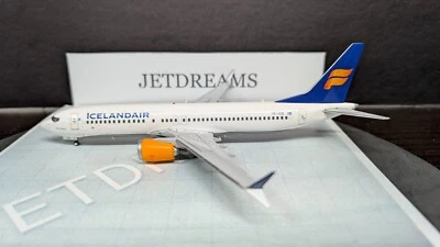 1/200 ICELANDAIR BOEING 737 MAX 8 AÑOS 2010 COLORES "JOKULSARLON" TF-ICE GEMINI JETS Foto 1 de 4