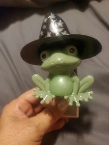 Bath And Body Works Halloween Frog Night Light Plug In Wallflower New - Picture 1 of 1