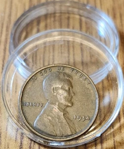 Vintage and Rare 1934 Lincoln Wheat Penny No Mint Mark - Picture 1 of 2