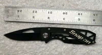 Hoja de bloqueo de cuchillo a presión  Foto 1 de 4