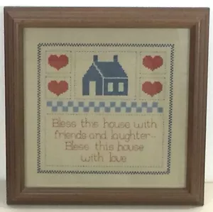 "Cuadro de punto de cruz con acabado profesional de Bless This House de 11"" x 11""" - Imagen 1 de 10