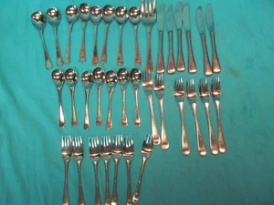 35 PIECE OXFORD HALL STAINLESS STEEL FLATWARE SET - Picture 1 of 7