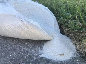 Sand Bags (25Lb, Sand coarse) - Picture 1 of 1