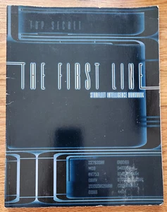 Star Trek Next Generation The First Line Starfleet Intellegence Handbook 1998 - Imagen 1 de 4