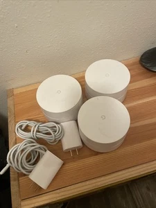 Google AC-1304 Mesh WiFi System, 3-Pack Bundle -two Cords Only See Pictures As I - Photo 1/9