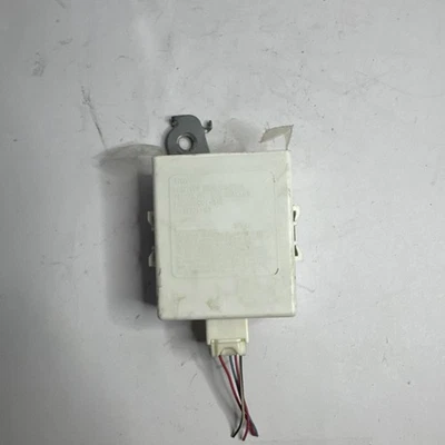 Toyota Sequoia 2008-2018 Keyless Entry Receiver 89741-0C060 - Image 1 of 4