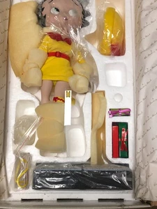 Danbury Mint - Betty Boop "Shopping Spree" Porzellan Sammlerpuppe - Bild 1 von 13