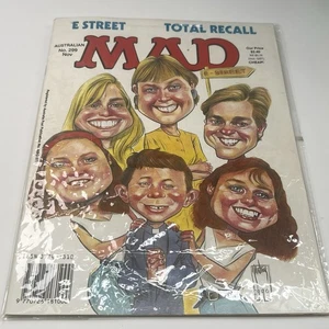 MAD Magazine #299 E Street Total Recall Australian Vintage November 1990 (#164) - Picture 1 of 13
