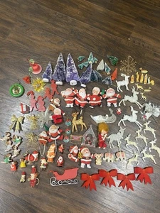 Large Lot Of VTG Christmas Smalls Craft Junk Drawer Wreaths Assemblages - Picture 1 of 22