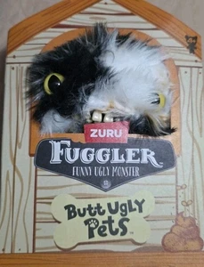 NEU Fuggler Po Ugly Pets lustiges hässliches Monster ZURU schwarz weiß Fell Plüschtier  - Bild 1 von 2