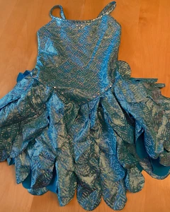 DANCE COSTUME PRETEND PLAY TURQUOISE SEQUINS MERMAID FISH THEME LEOTARD GIRLS L - Picture 1 of 6