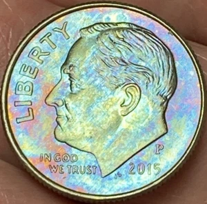 2015-P Roosevelt Dime Beautiful Lustrous Gold/Rainbow Toned Coin #7 - Picture 1 of 14
