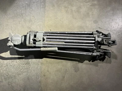 Libec T72 Aluminum Tripod And H38 Fluid Head with SP-1 Ground Spreader - Image 1 of 4