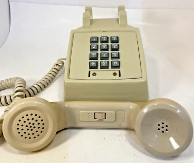 Cortelco Desk Push-Button Corded Telephone 250044-VBA-20MC-Tan/Beige - Works - Image 1 of 4