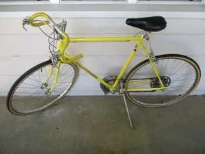 Vintage Schwinn Continental Chicago Yellow Bicycle 10 Speed Bike 1973 - Picture 1 of 24