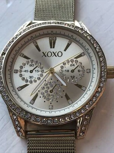 XOXO Mesh Band Quartz Crystals Ladies Watch New Battery - Picture 1 of 7
